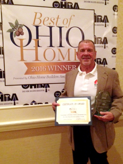 Frank Makoski Winning his award at Ohio Home Builders Association